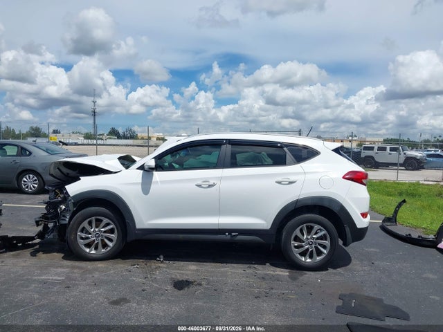 Продажа на аукционе авто 2016 Hyundai Tucson Se, vin: KM8J33A47GU125218, номер лота: 46003677