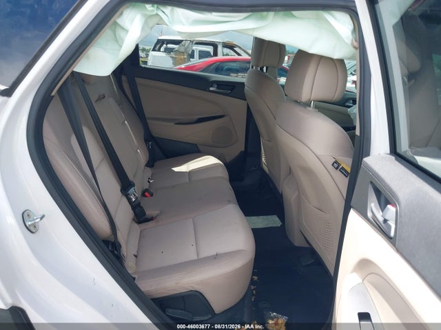 Продажа на аукционе авто 2016 Hyundai Tucson Se, vin: KM8J33A47GU125218, номер лота: 46003677