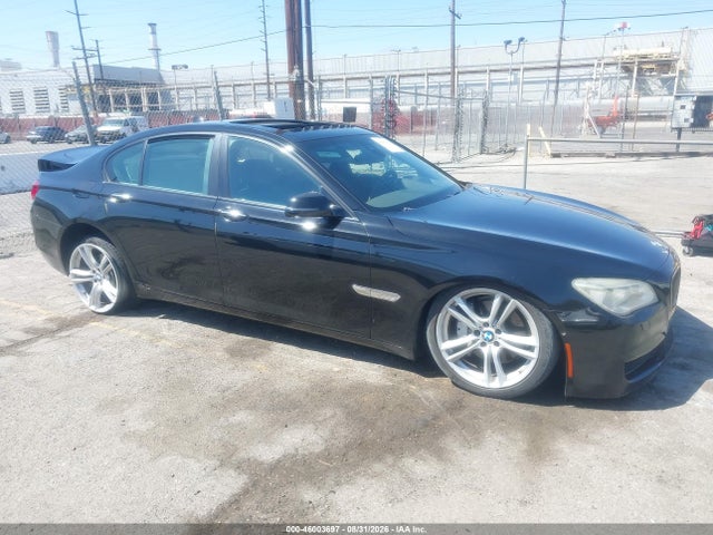 WBAYA6C56FD827056 BMW 740I