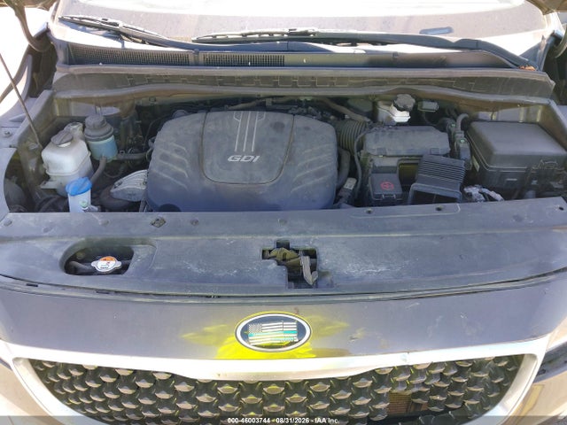 KIA SEDONA LX 2016 KNDMB5C19G6182494 Image 10