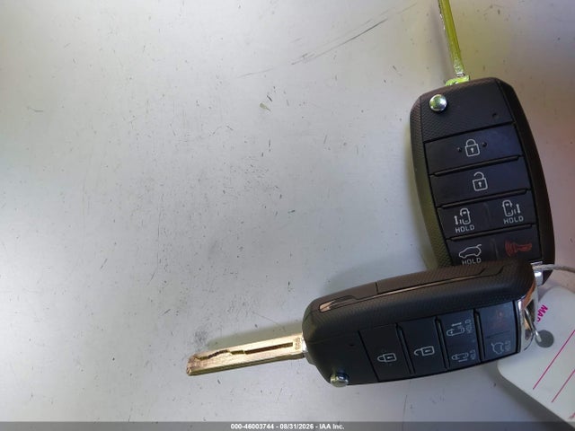 KIA SEDONA LX 2016 KNDMB5C19G6182494 Image 11