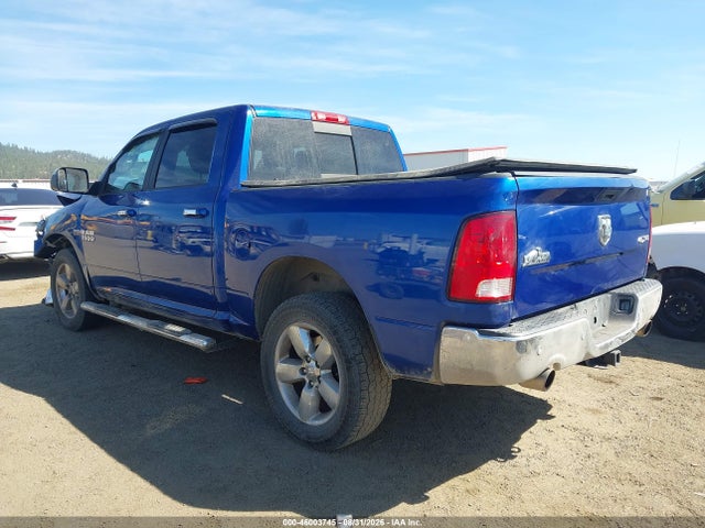 46003745 :رقم المزاد ، 3C6RR7LT2HG582614 vin ، 2017 Ram 1500 Big Horn  4x4 5'7 Box مزاد بيع