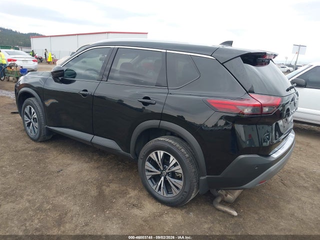 46003748 :رقم المزاد ، 5N1AT3BB6MC817940 vin ، 2021 Nissan Rogue Sv Intelligent Awd مزاد بيع