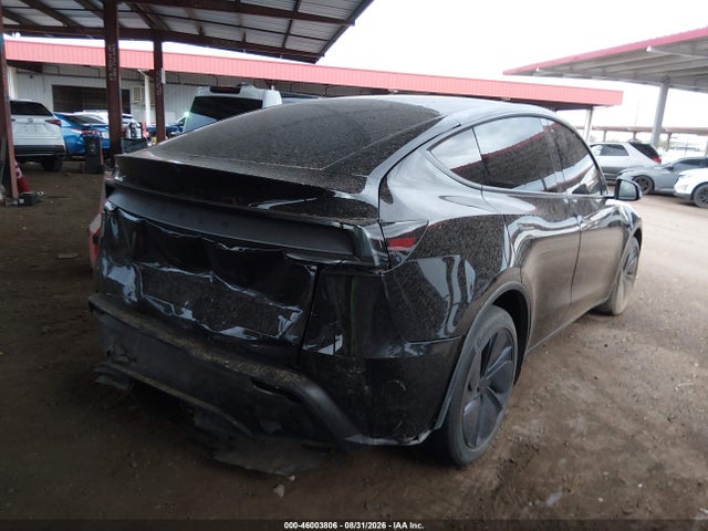 7SAYGDED5TF539112 Tesla Model Y