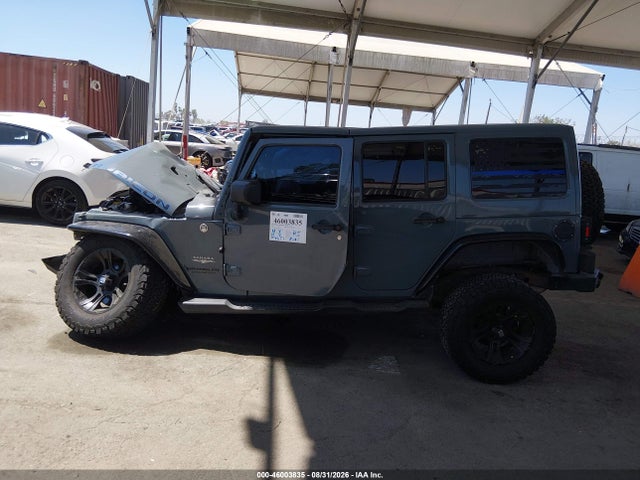 1C4HJWEG0FL734752 Jeep Wrangler Unlimited Sahara