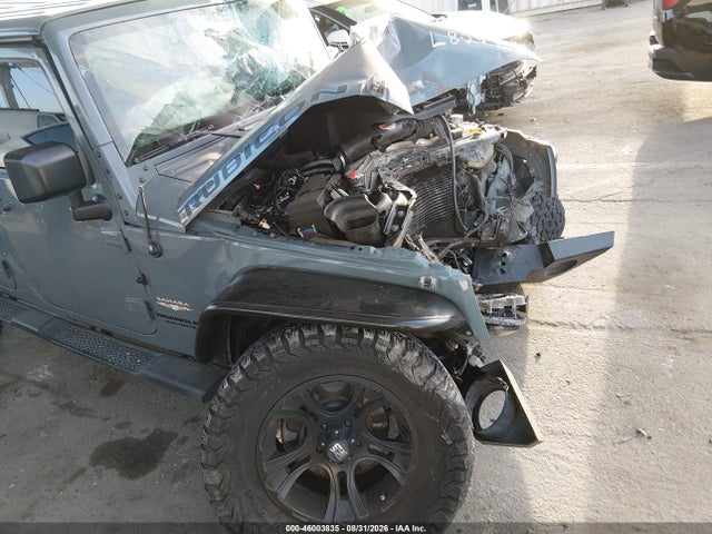 1C4HJWEG0FL734752 Jeep Wrangler Unlimited Sahara