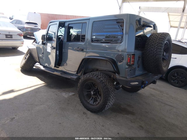 1C4HJWEG0FL734752 Jeep Wrangler Unlimited Sahara