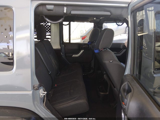 1C4HJWEG0FL734752 Jeep Wrangler Unlimited Sahara