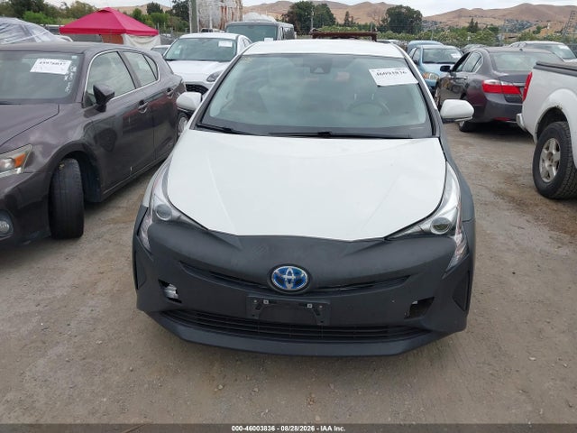 Toyota Prius Three 2017 JTDKARFU8H3037943 Image 12