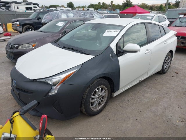Продажа на аукционе авто 2017 Toyota Prius Three, vin: JTDKARFU8H3037943, номер лота: 46003836