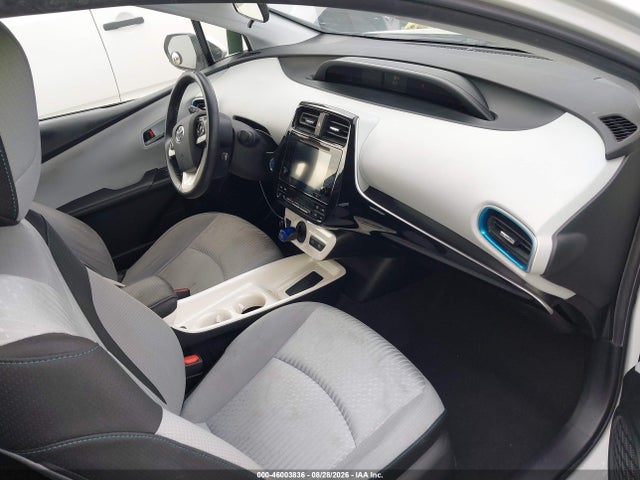 Продажа на аукционе авто 2017 Toyota Prius Three, vin: JTDKARFU8H3037943, номер лота: 46003836