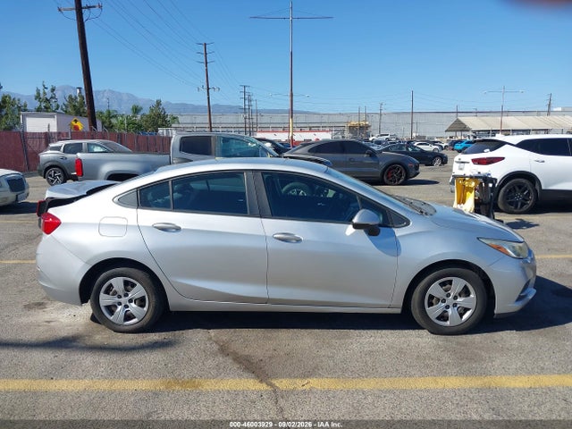 1G1BC5SM0J7215926 Chevrolet Cruze Ls Auto