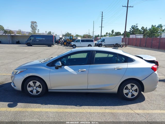 1G1BC5SM0J7215926 Chevrolet Cruze Ls Auto
