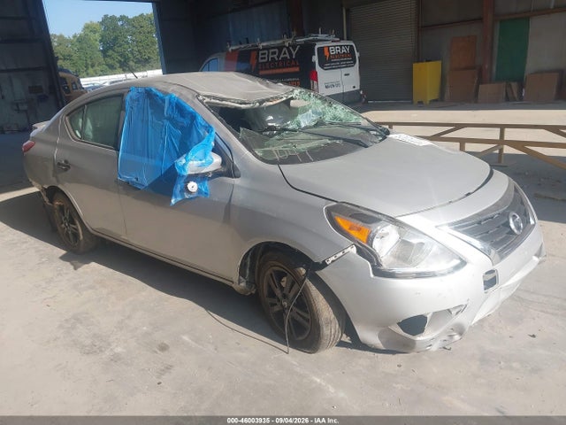 2019 Nissan Versa 1.6 S+ მანქანა იყიდება აუქციონზე, vin: 3N1CN7AP9KL831041, აუქციონის ნომერი: 46003935