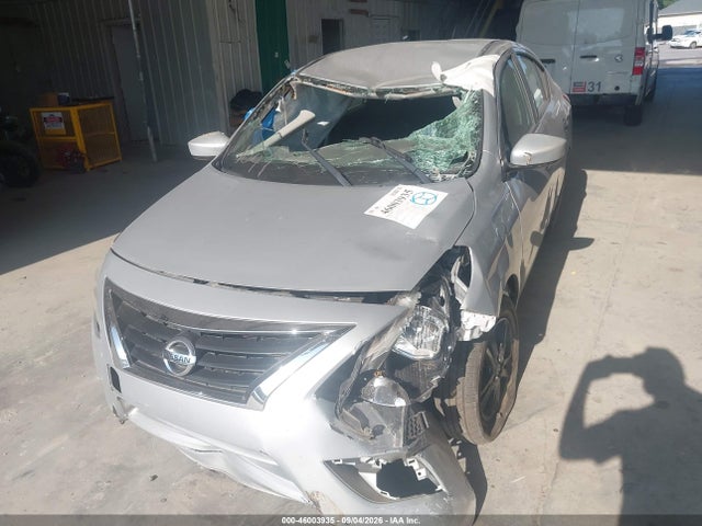 2019 Nissan Versa 1.6 S+ მანქანა იყიდება აუქციონზე, vin: 3N1CN7AP9KL831041, აუქციონის ნომერი: 46003935