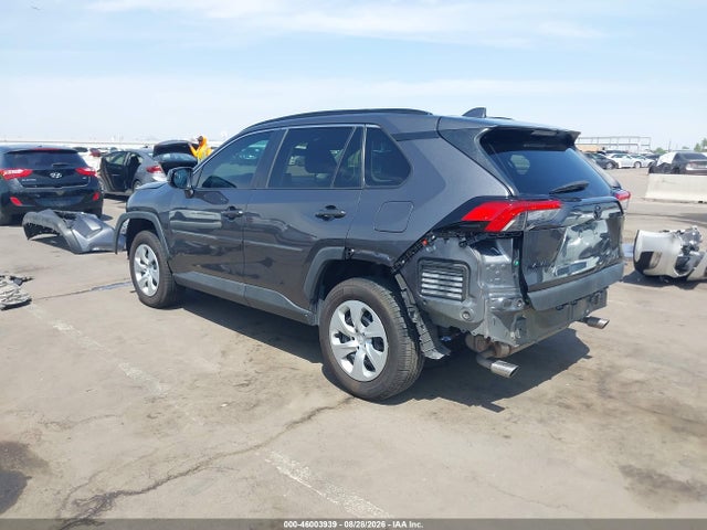 Toyota RAV4 LE 2021 2T3H1RFV1MC169972 Image 3