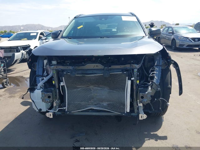 Toyota RAV4 LE 2021 2T3H1RFV1MC169972 Image 6
