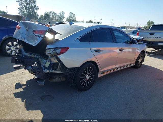 Продаж на аукціоні авто 2018 Hyundai Sonata Sport, vin: 5NPE34AF4JH669836, номер лоту: 46003963