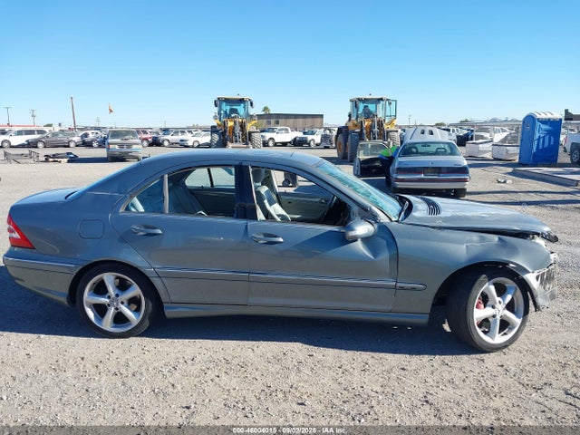 46004015 :رقم المزاد ، WDBRF40J05F568161 vin ، 2005 Mercedes-benz C 230 Kompressor Sport مزاد بيع