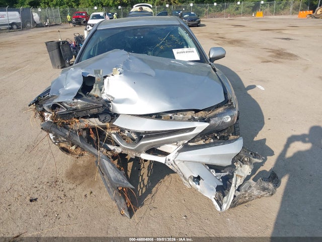 46004008 :رقم المزاد ، 4T1G11AK1MU438506 vin ، 2021 Toyota Camry Se مزاد بيع