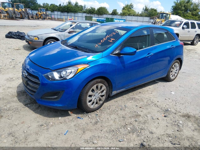 2017 Hyundai Elantra Gt მანქანა იყიდება აუქციონზე, vin: KMHD35LH7HU384074, აუქციონის ნომერი: 46004032