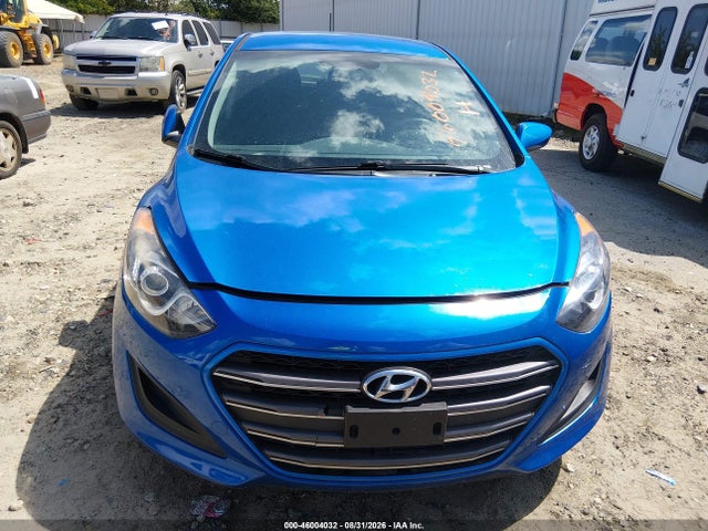 2017 Hyundai Elantra Gt მანქანა იყიდება აუქციონზე, vin: KMHD35LH7HU384074, აუქციონის ნომერი: 46004032