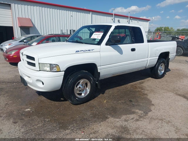 46004067 :رقم المزاد ، 1B7HF13Y6XJ616329 vin ، 1999 Dodge Ram 1500 St مزاد بيع