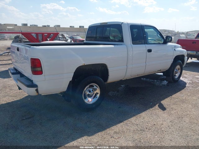 46004067 :رقم المزاد ، 1B7HF13Y6XJ616329 vin ، 1999 Dodge Ram 1500 St مزاد بيع