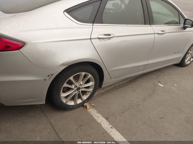 Продажа на аукционе авто 2019 Ford Fusion Hybrid Se, vin: 3FA6P0LU2KR141567, номер лота: 46004091