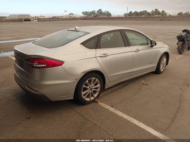 Продажа на аукционе авто 2019 Ford Fusion Hybrid Se, vin: 3FA6P0LU2KR141567, номер лота: 46004091