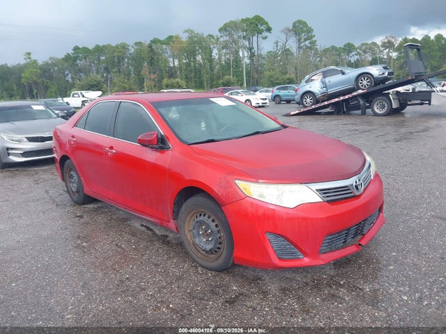 46004126 :رقم المزاد ، 4T1BF1FKXEU761846 vin ، 2014 Toyota Camry L مزاد بيع