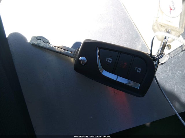 4T3MWRFVXRU138032 Toyota Rav4 Hybrid Le