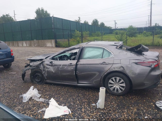 2024 Toyota Camry Hybrid Le მანქანა იყიდება აუქციონზე, vin: 4T1H31AK4RU069839, აუქციონის ნომერი: 46004158