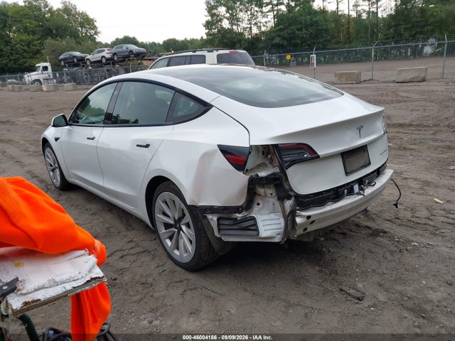 46004186 :رقم المزاد ، 5YJ3E1EB4NF105163 vin ، 2022 Tesla Model 3 Long Range Dual Motor All-wheel Drive مزاد بيع