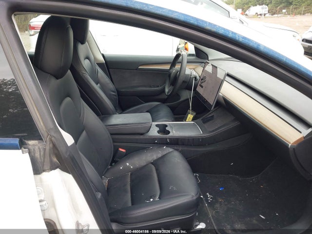 46004186 :رقم المزاد ، 5YJ3E1EB4NF105163 vin ، 2022 Tesla Model 3 Long Range Dual Motor All-wheel Drive مزاد بيع