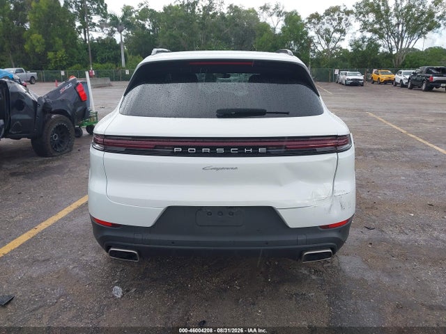 Porsche Cayenne 2024 WP1AA2AY8RDA03640 Image 16