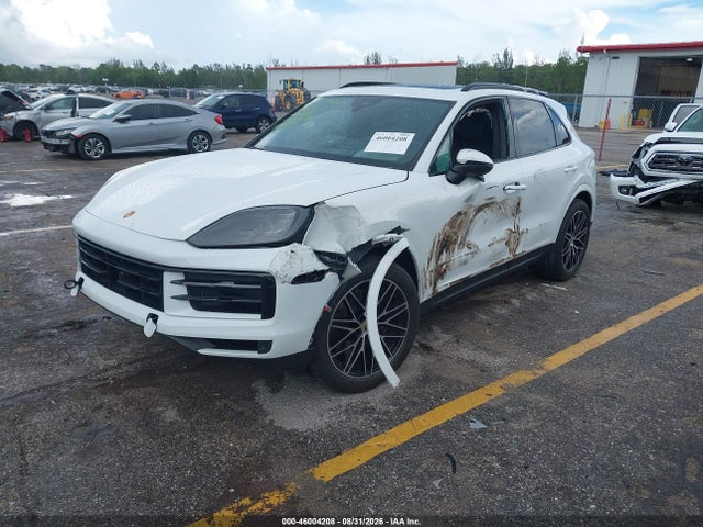 Porsche Cayenne 2024 WP1AA2AY8RDA03640 Image 2