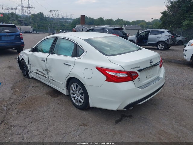 Nissan Altima 2.5 S 2017 1N4AL3AP0HC261153 Image 3