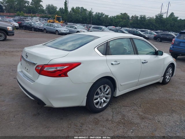 Nissan Altima 2.5 S 2017 1N4AL3AP0HC261153 Image 4