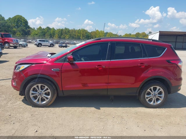 2018 Ford Escape Se მანქანა იყიდება აუქციონზე, vin: 1FMCU9GD7JUB67394, აუქციონის ნომერი: 46004259