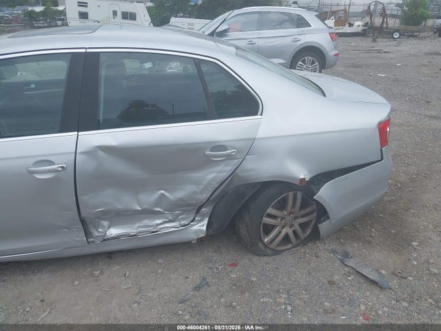 46004261 :رقم المزاد ، 3VWEF81K37M141202 vin ، 2007 Volkswagen Jetta Wolfsburg Edition مزاد بيع