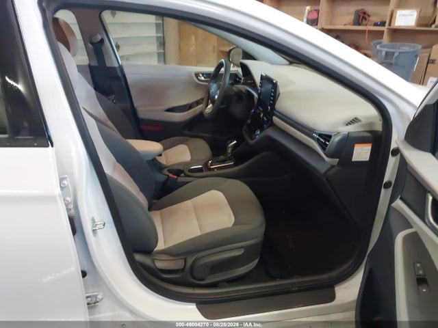 Продажа на аукционе авто 2020 Hyundai Ioniq Hybrid Blue, vin: KMHC65LC3LU233071, номер лота: 46004270