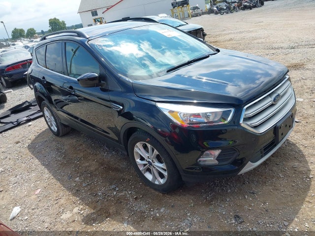 Продажа на аукционе авто 2018 Ford Escape Se, vin: 1FMCU0GD0JUD34450, номер лота: 46004345