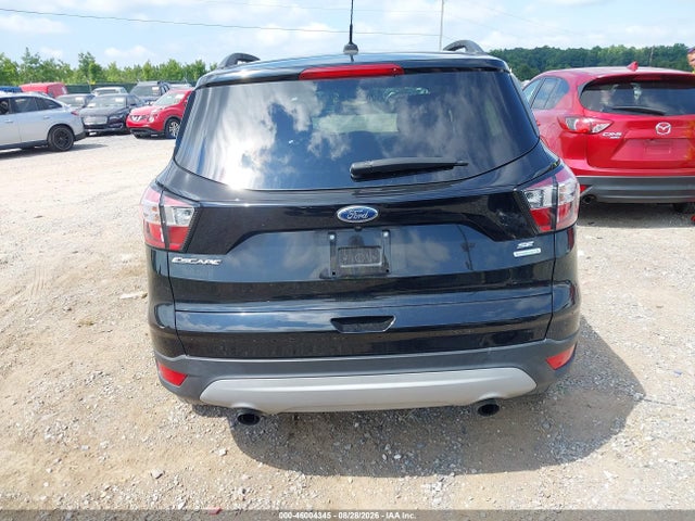 Продажа на аукционе авто 2018 Ford Escape Se, vin: 1FMCU0GD0JUD34450, номер лота: 46004345