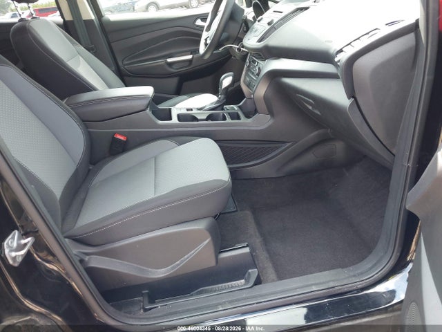 Продажа на аукционе авто 2018 Ford Escape Se, vin: 1FMCU0GD0JUD34450, номер лота: 46004345