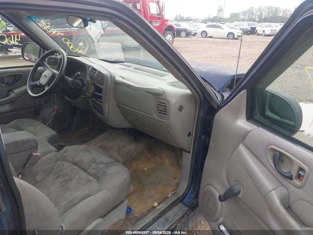 Продажа на аукционе авто 2003 Chevrolet S-10 Ls, vin: 1GCCS14XX38187886, номер лота: 46004357