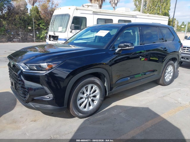 Toyota Grand Highlander Xle 2026 5TDAAAB56TS146601 Image 2