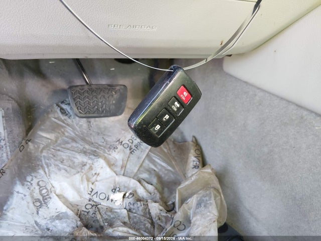 46004372 :رقم المزاد ، 4T1BK1FK2GU569769 vin ، 2016 Toyota Camry Xle V6 مزاد بيع