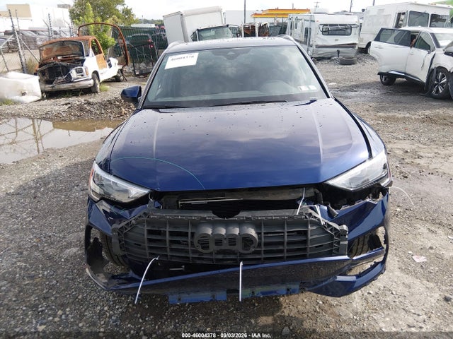 Продажа на аукционе авто 2021 Audi Q3 Premium 45 Tfsi S Line Quattro Tiptronic, vin: WA1DECF33M1052738, номер лота: 46004378