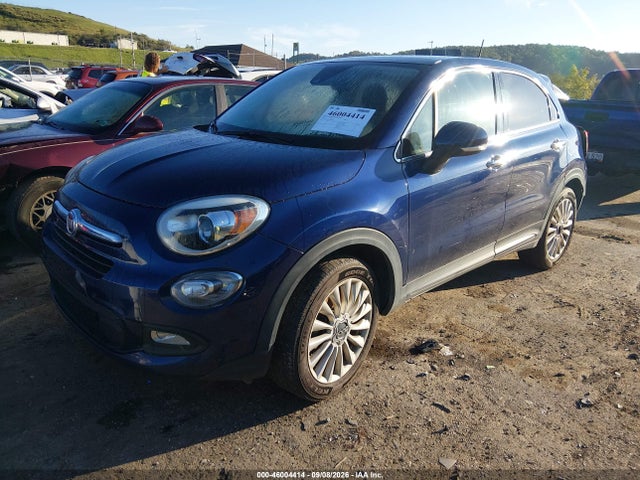 46004414 :رقم المزاد ، ZFBCFYDT4GP493751 vin ، 2016 Fiat 500x Lounge مزاد بيع